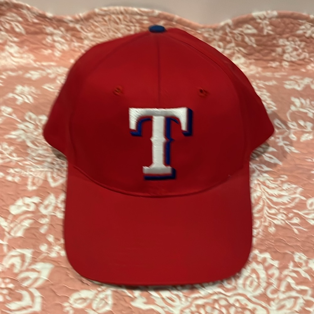 Texas Rangers Baseball Cap - Picture 2 of 4